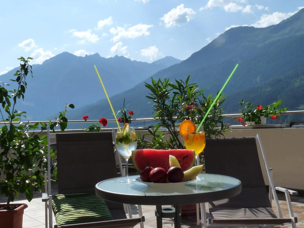 Hotel Alta Vista Neukirchen am Grossvenediger Exterior photo
